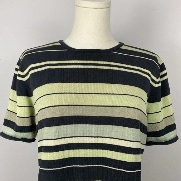 🌸Vintage Kasper 100% silk striped top - Picture 2 of 11